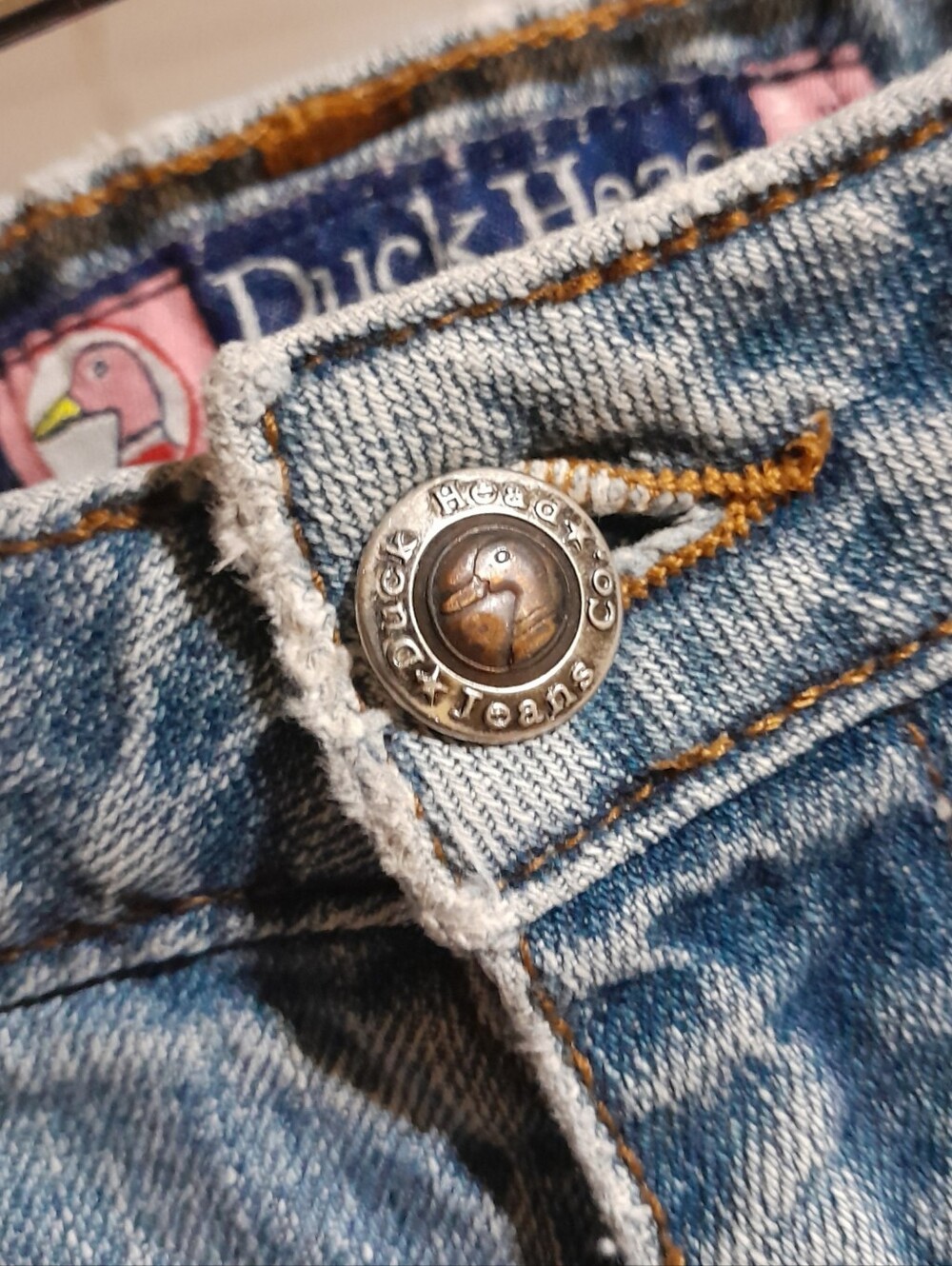 Vintage Y2K Duck Head Low Rise Flare Jeans Size 7 Light Wash Pink Tag